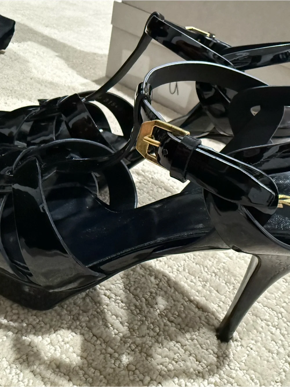 Saint Laurent Black Tribute Patent Leather Knot Sandal Heels - Picture 2 of 7